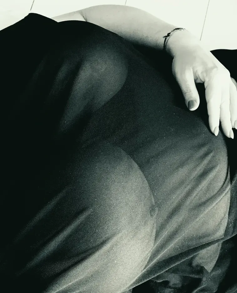 Astrid, 36