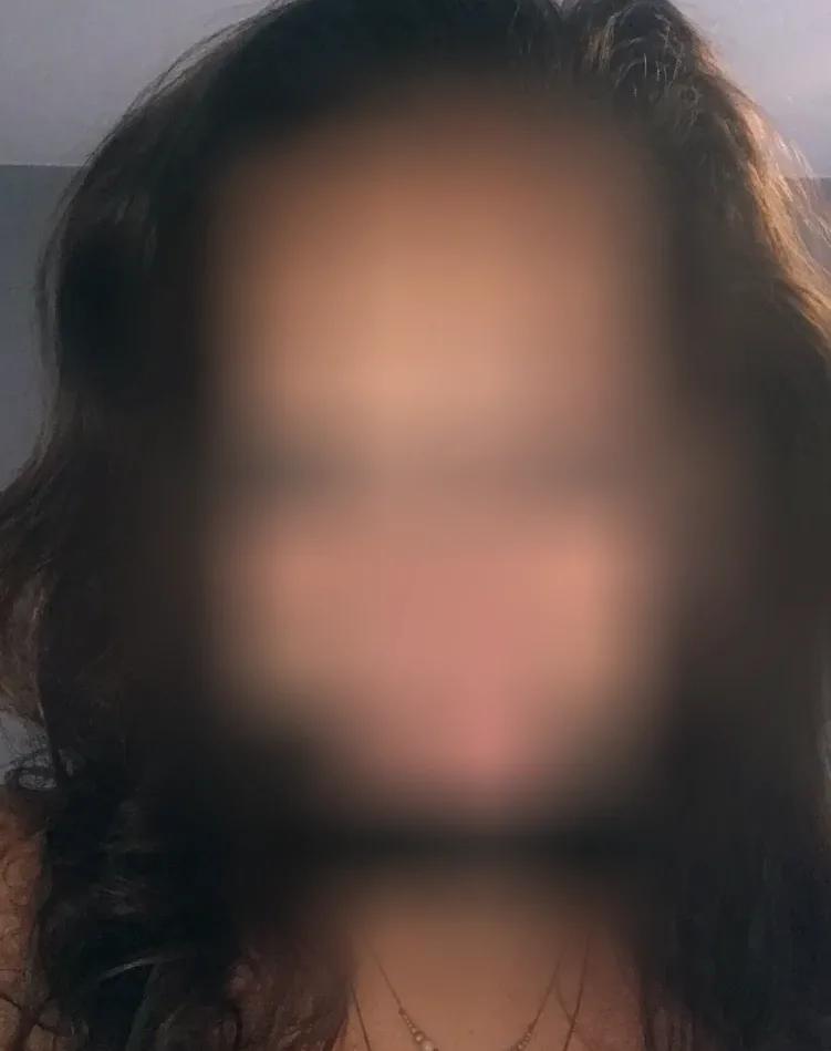 Elsa, 37