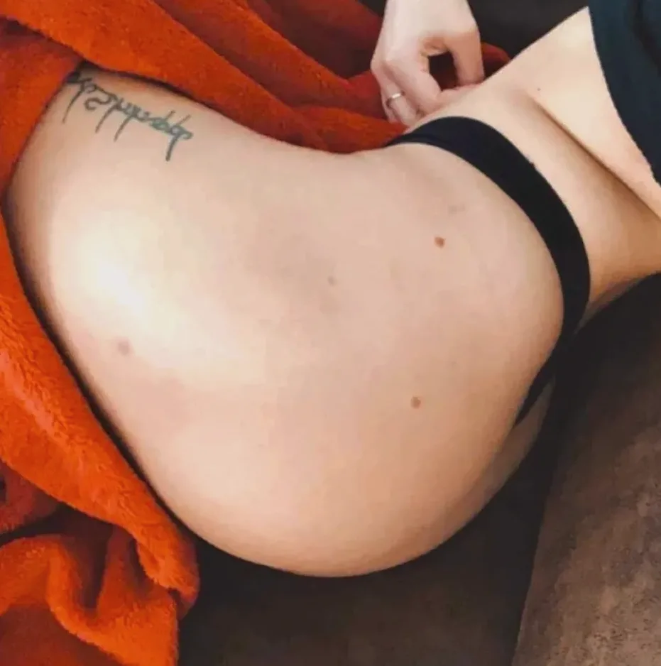 Frida, 30