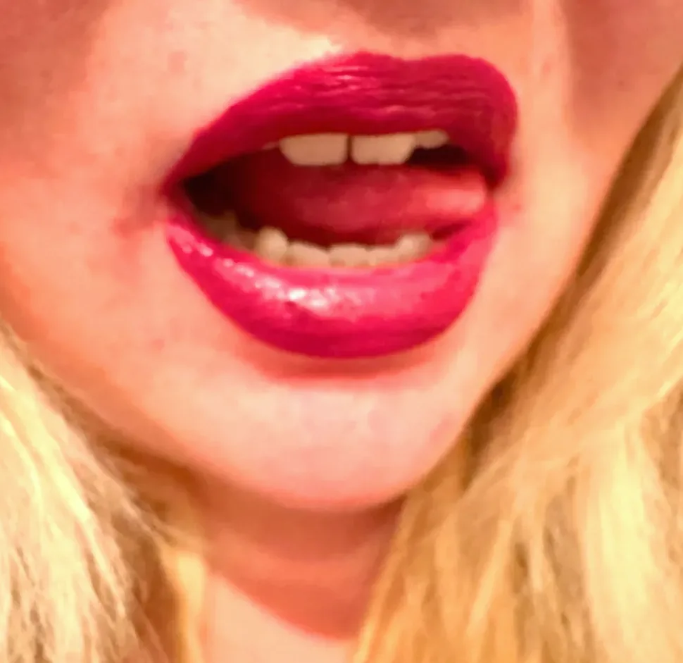 Wilhelmina, 24